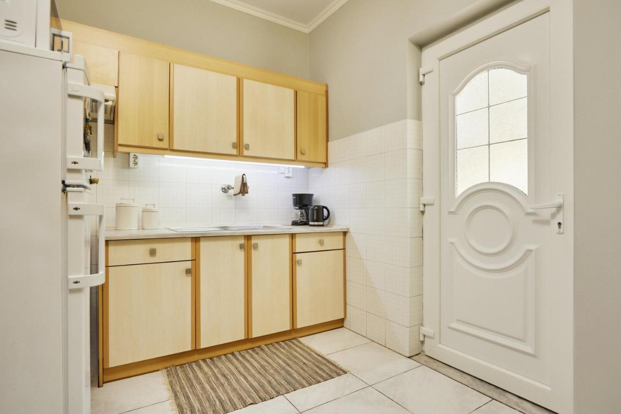 P Koklas Apartments Zakynthos Town Ngoại thất bức ảnh