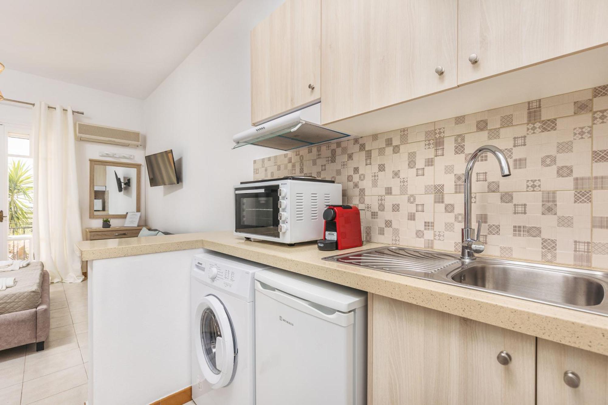 P Koklas Apartments Zakynthos Town Ngoại thất bức ảnh